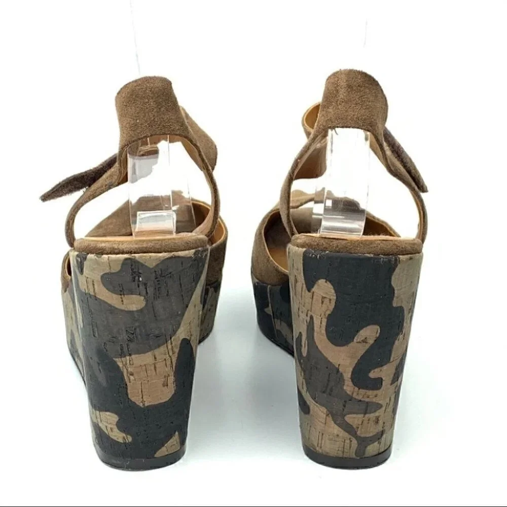 Nine West heels nwjolyn size 7.5 suede wedges